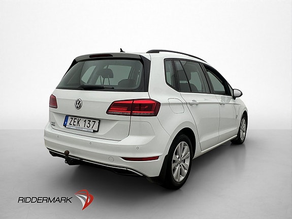 Volkswagen Golf Sportsvan 9 of 27
