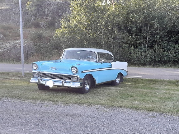 Chevrolet Bel Air 2 of 6