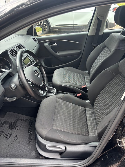 Volkswagen Polo 3 of 8