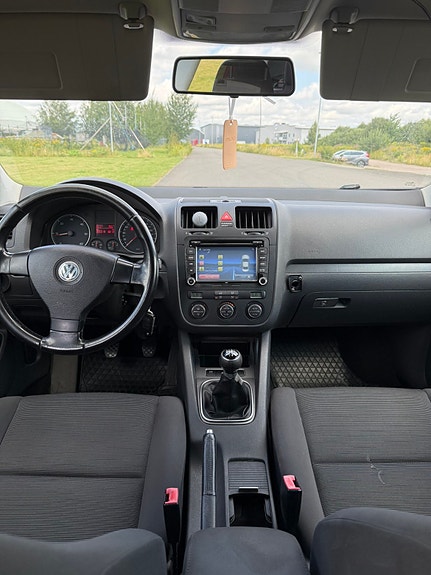 Volkswagen Golf V 7 of 9