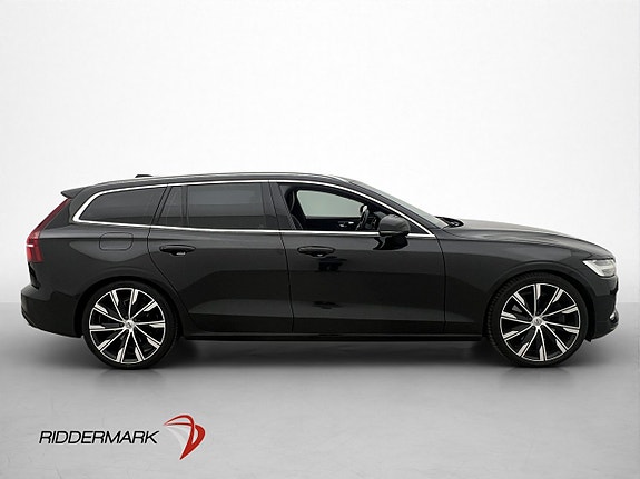 Volvo V60 9 of 30