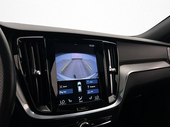 Volvo V60 30 of 30