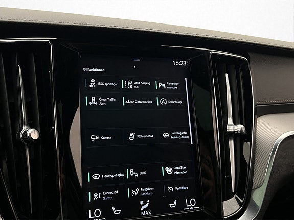 Volvo V60 26 of 30