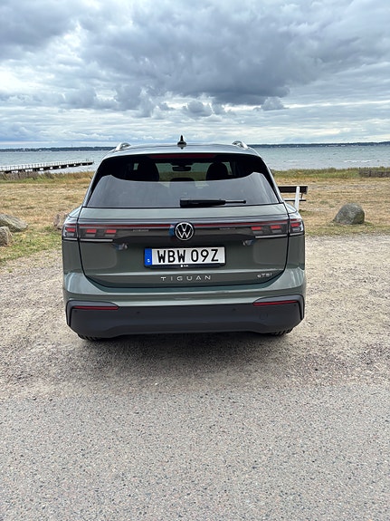 Volkswagen Tiguan 4 of 6