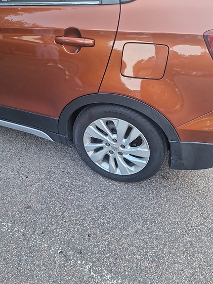 Suzuki SX4 S-Cross 4 of 4