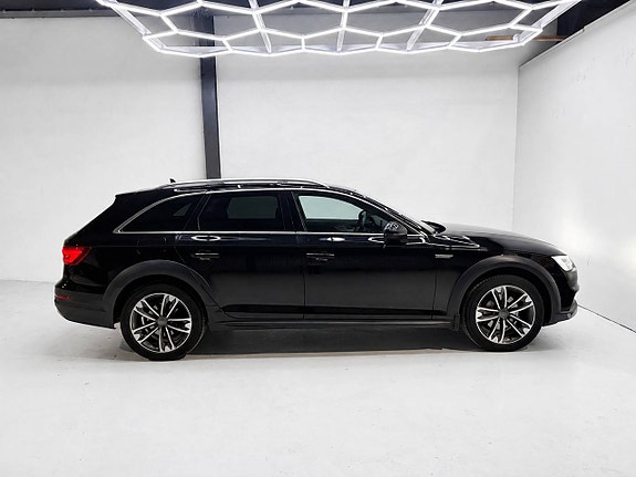 Audi A4 allroad 5 of 14