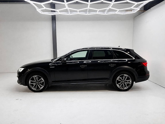 Audi A4 allroad 2 of 14