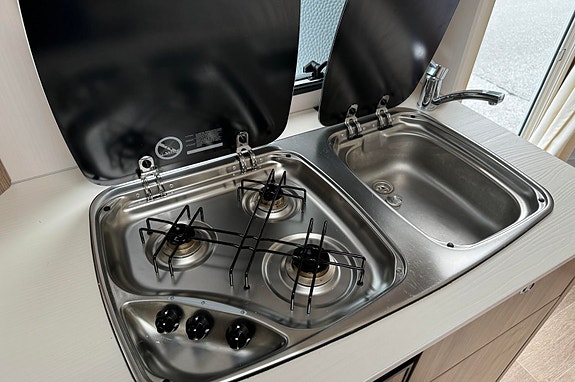 Dethleffs C joy 480 QLK 15 of 28