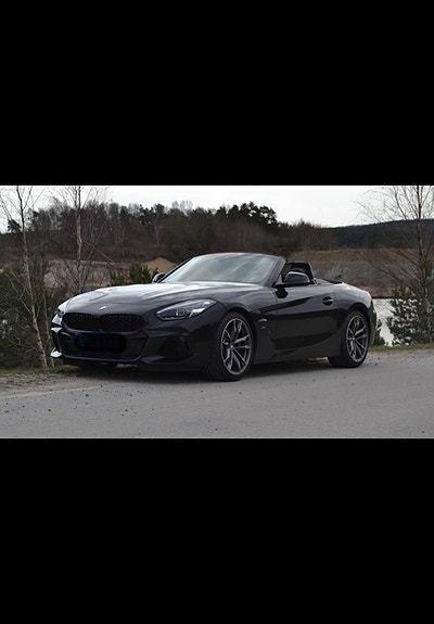 BMW Z4 2 of 8