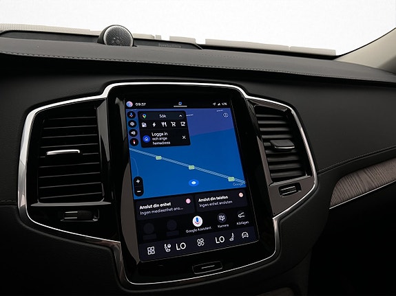 Volvo XC90 28 of 30
