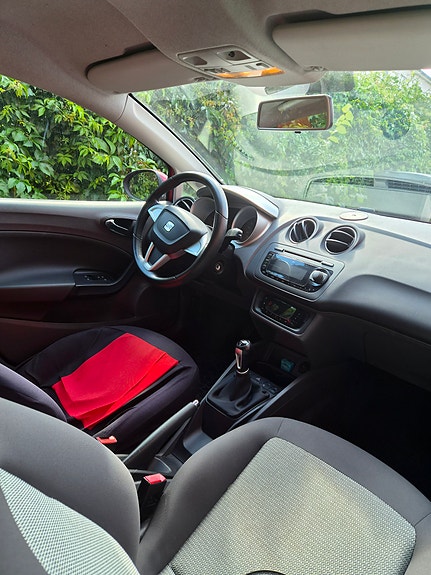Seat Ibiza 4 of 4