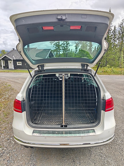 Volkswagen Passat 5 of 6