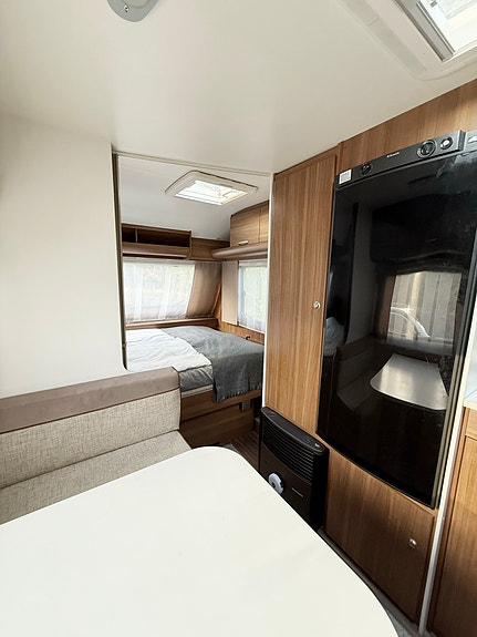 Adria Altea 542Pk 9 of 23