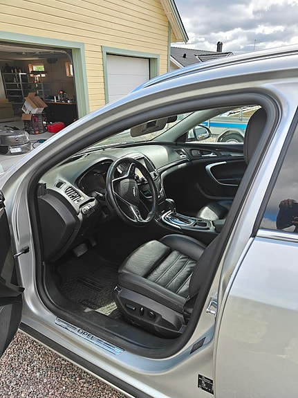Opel Insignia 10 of 14