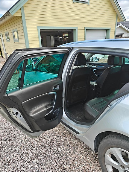 Opel Insignia 14 of 14