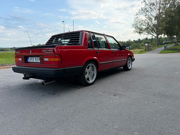 Volvo 740 6 of 13