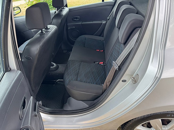 Renault Clio 7 of 7