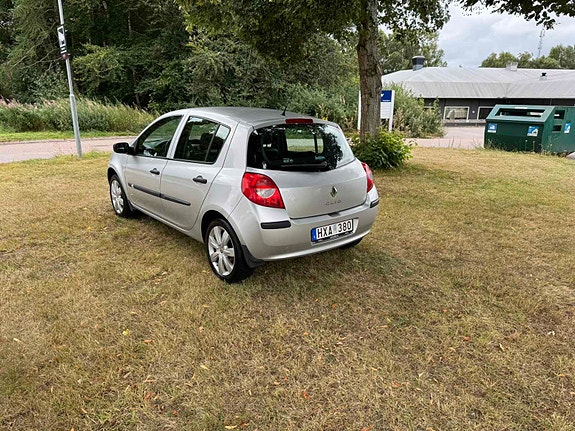 Renault Clio 5 of 7