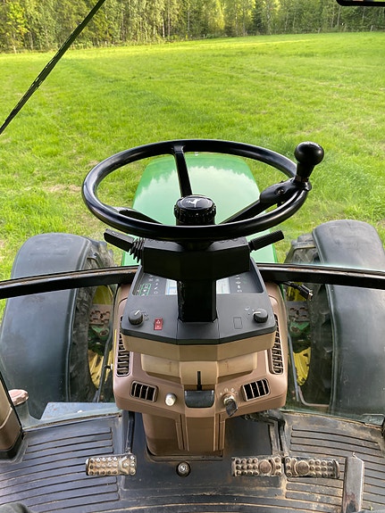 John Deere 7800 8 of 10