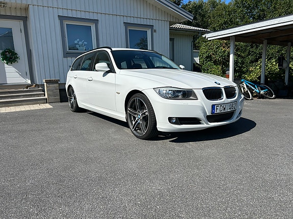 BMW 316d 2 of 10