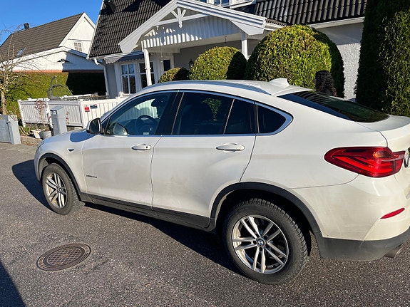 BMW X4 3 of 7