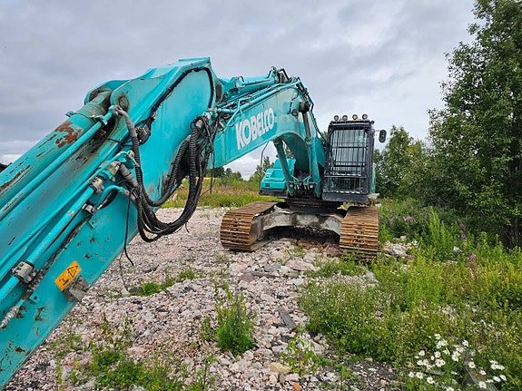 Kobelco 350 2016 2 of 2