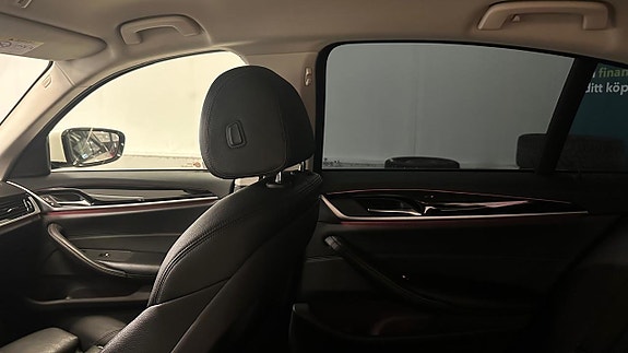 BMW 520d 18 of 30