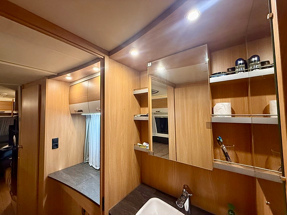Knaus Knaus SÜDWIND SILVER SELECTION 750 UFK ALDE Barnkammare 10 of 11