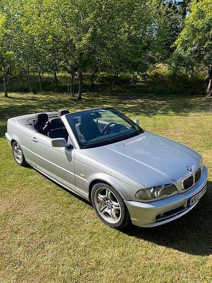 BMW 320Ci 2 of 8