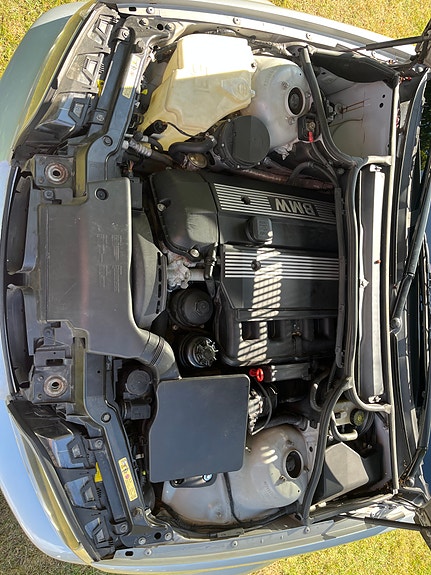 BMW 320Ci 4 of 8