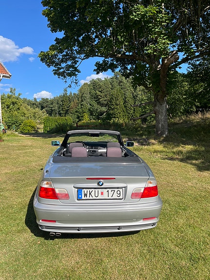 BMW 320Ci 3 of 8