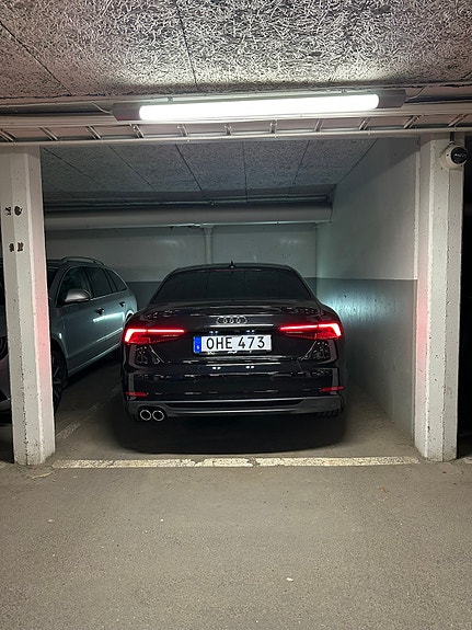 Audi A5 4 of 7
