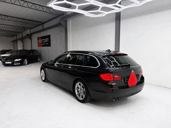 Bmw F11 520d, A-traktor, Automat, D-värmare, Nyregistrerad 3 of 11