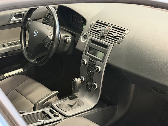 Volvo V50 9 of 14