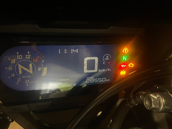 Honda CBR650R 2 of 2