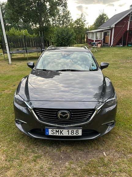 Mazda 6 2 of 10