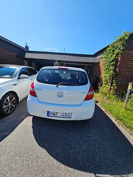 Hyundai i20 7 of 12