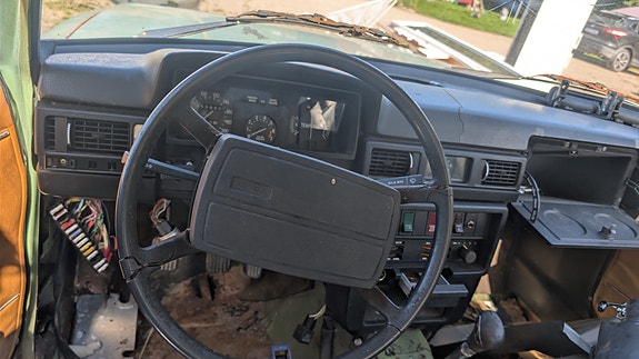 Volvo 242 5 of 6