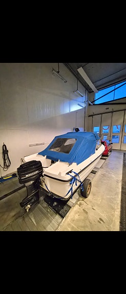 Hyttbåt – Mercury 60 hk 2 of 8