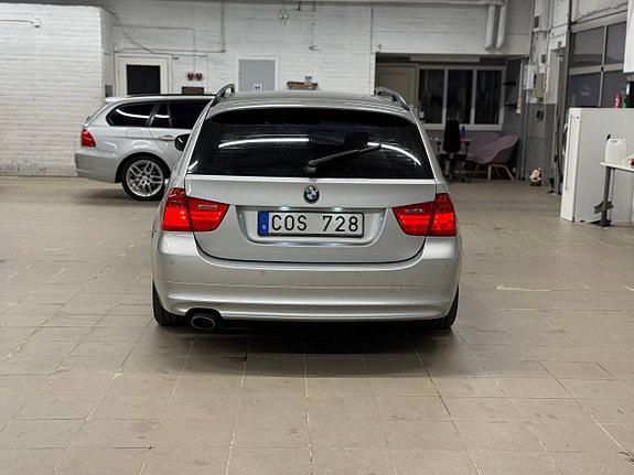 BMW 320d 4 of 10
