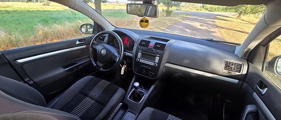 Volkswagen Golf I 9 of 15