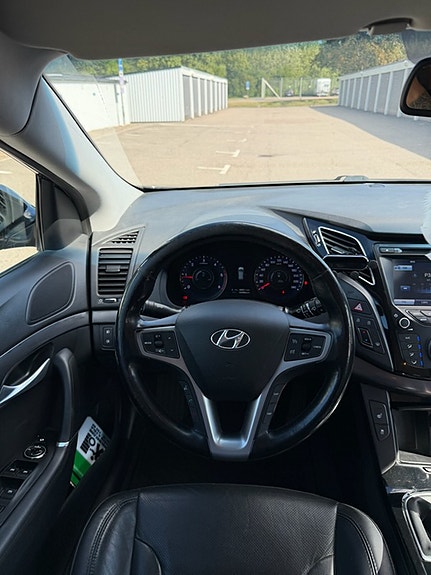 Hyundai i40 5 of 6