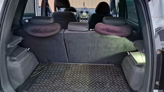 Mitsubishi Colt 7 of 13