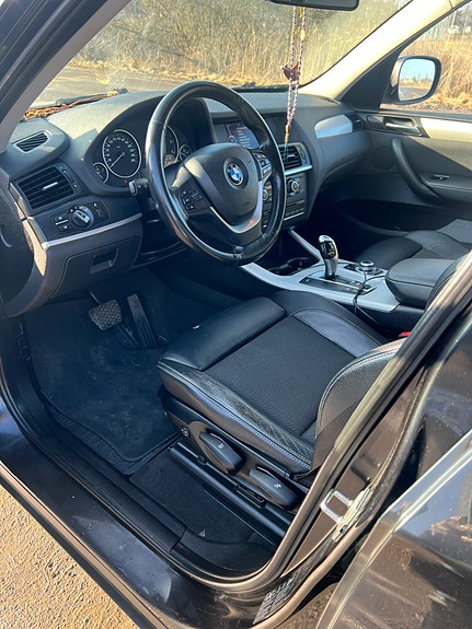 BMW X3 4 of 7