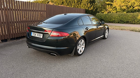 Jaguar XF 2 of 29