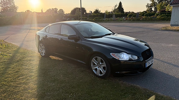 Jaguar XF 5 of 29