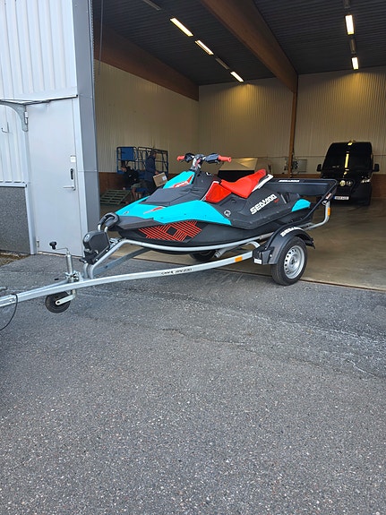 Sea-Doo Spark TRIXX 2UP 90 iBR 8 of 8