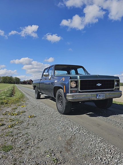 Chevrolet C20 2 of 10