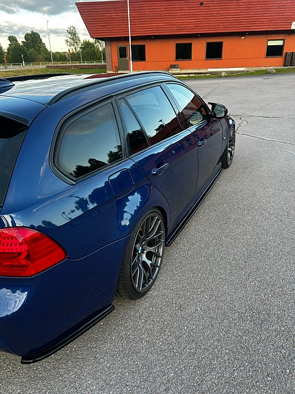 BMW 335d 5 of 8