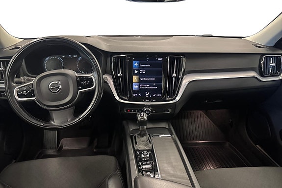 Volvo V60 Cross Country 9 of 22